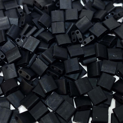 Tila beads, noir mat, 5*5*1,9 mm