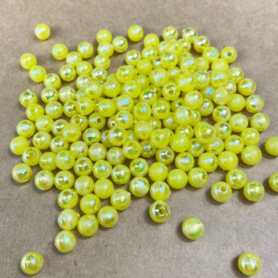 50 boules jaune 6 mm. acrylique irisé
